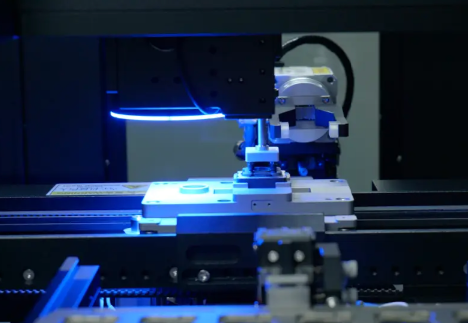 Cleanroom precision optical assembly environment